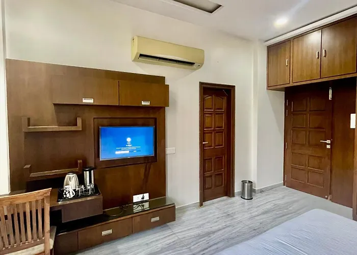 VI Homes-A 3Bhk Homestay